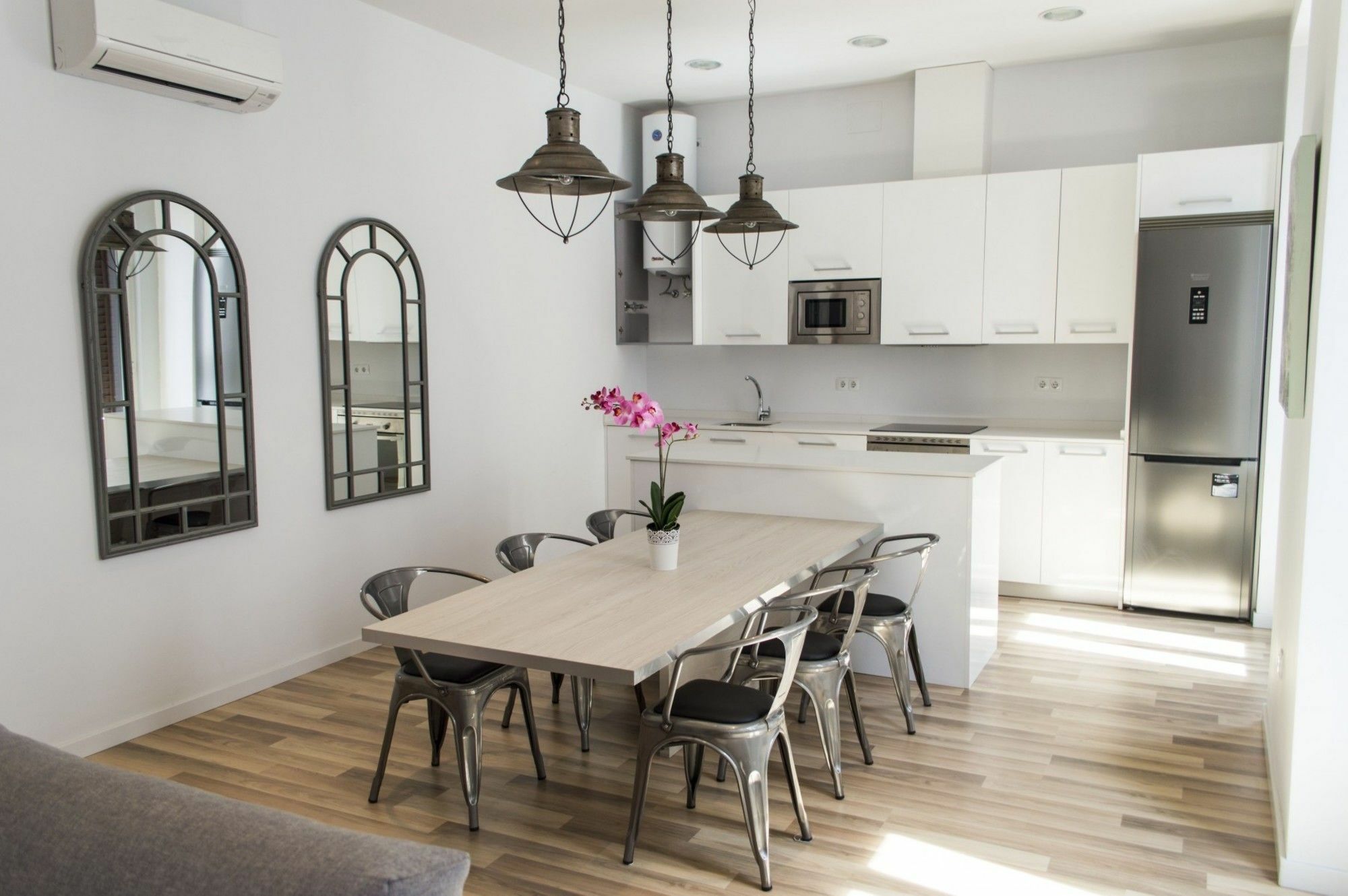 Apartamento Apto. De Diseno Puerta Del Sol 6 *